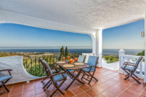 103-Penthouse Apartment, Stunning views, Marbella